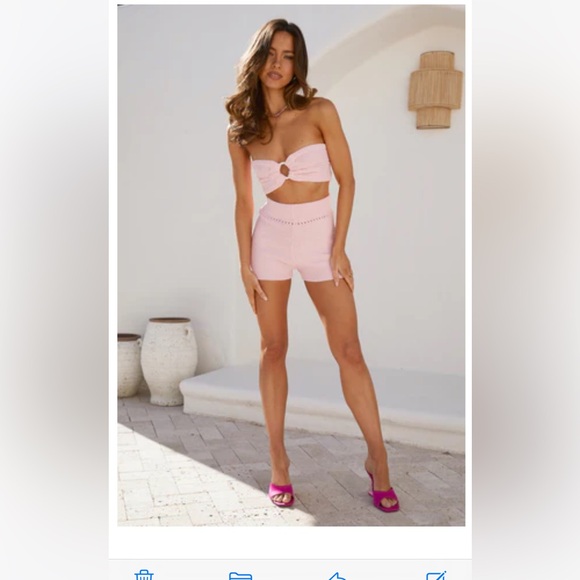 Hello Molly Top - Picture 2 of 2